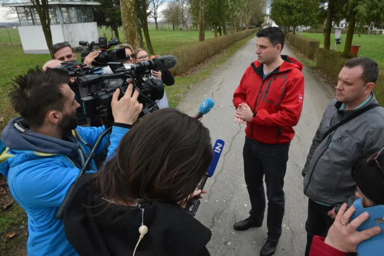 Davor Bernardić obi&scaron;ao ugroženo područje i Vodovod