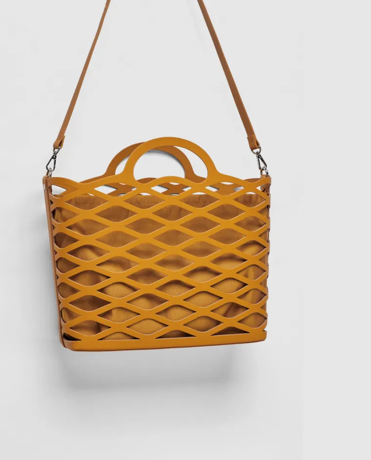 Shopper torba s perforacijama, Zara, 299,90 kuna