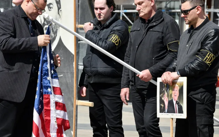 Crnoko&scaron;ulja&scaron;i na čelu s Kelemincem mar&scaron;irali centrom Zagreba: &lsquo;Nije ovo sekularna država, ovo je katolička država&rsquo;