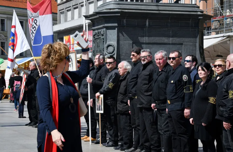 Crnoko&scaron;ulja&scaron;i na čelu s Kelemincem mar&scaron;irali centrom Zagreba: &lsquo;Nije ovo sekularna država, ovo je katolička država&rsquo;