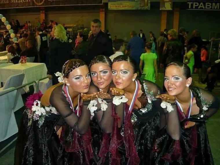 KADA BI POGLEDI MOGLI UBIJATI, ONE BI BILE NA DOŽIVOTNOJ ROBIJI: Ne mogu sakriti ljubomoru, pogled sve otkriva