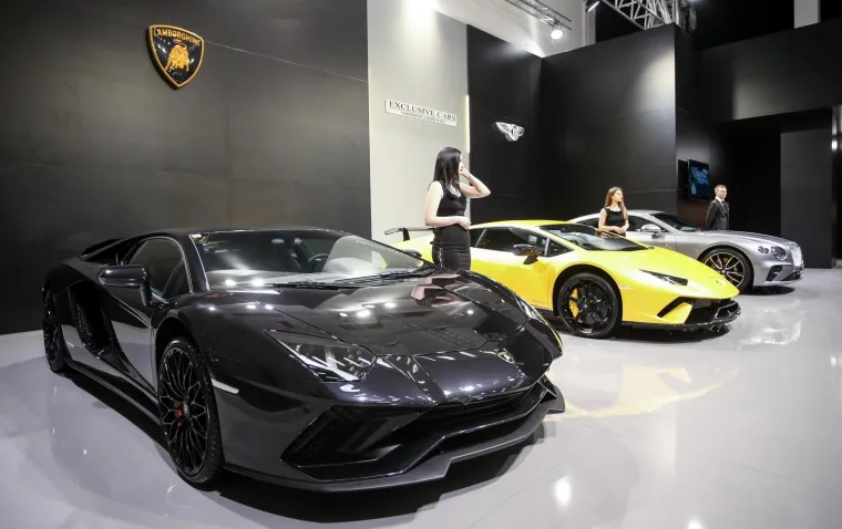 ZAGREB AUTO SHOW OTVORIO SVOJA VRATA: Ovdje pogledajte divote koje su izložene za Zagrebačkom velesajmu