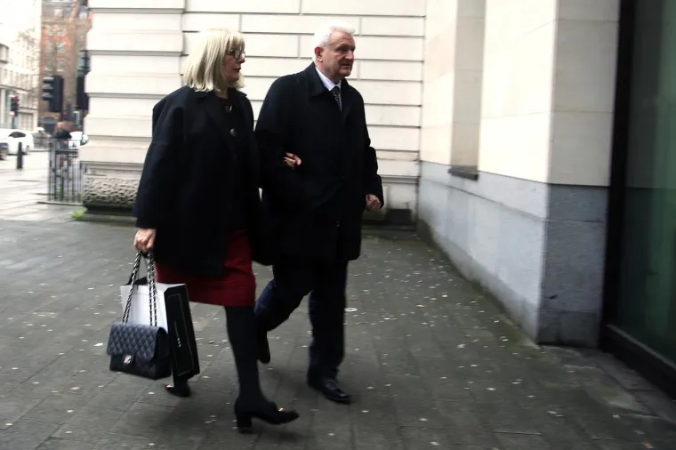 TODORIĆ U PRATNJI SURPUGE STIGAO NA SUD U LONDONU: Hoće li ga izručiti Hrvatskoj?