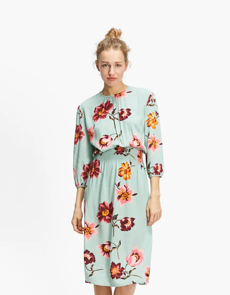 Haljina cvjetnog uzorka, Stradivarius, 229,90 kuna