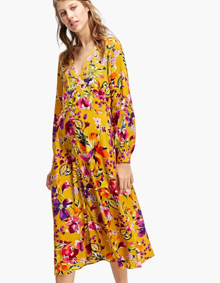 Lepr&scaron;ava žuta haljina na cvjetiće, Stradivarius, 229,90 kuna