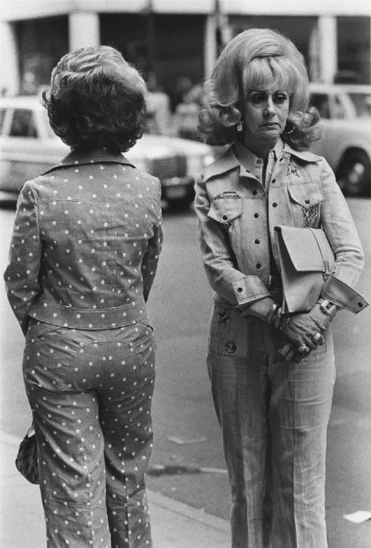 VA&Scaron;E MAME I BAKE NE ŽELE DA OVO VIDITE: Neki ih krive za ozonsku rupu, no zločin protiv mode jo&scaron; je veći