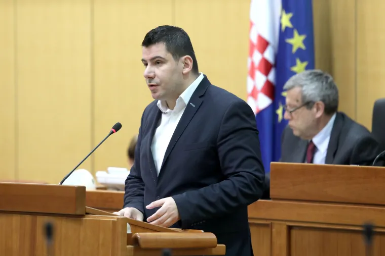 Sabor raspravlja o opozivu potpredsjednice Vlade Martine Dalić