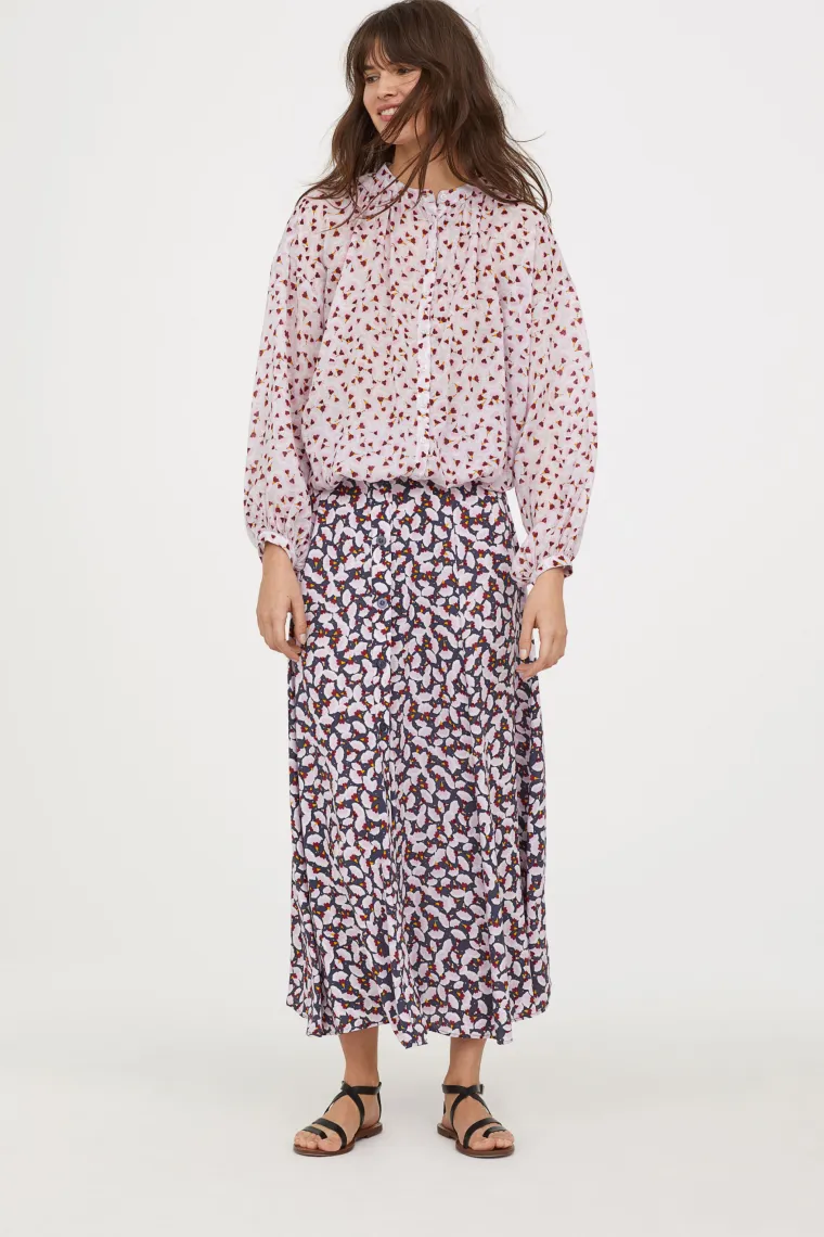 Suknja s gumbima, H&amp;M, 297,07 kuna