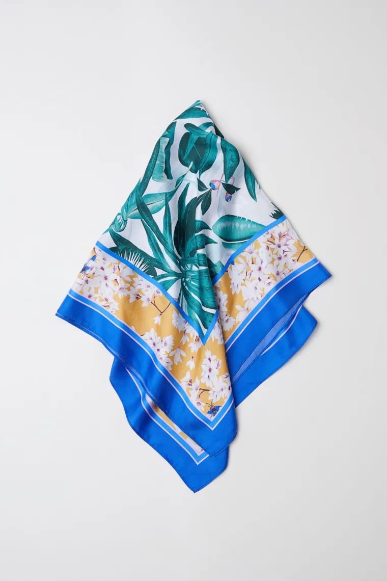 Svilena marama, H&amp;M, 148,50 kuna