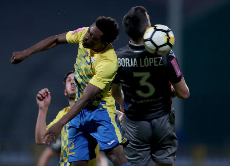 Hajduk uvjerljiv u Zapre&scaron;iću