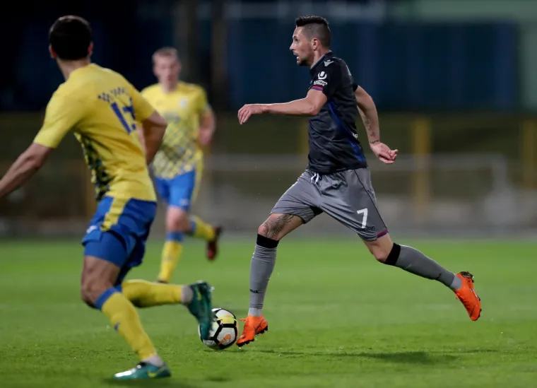 Hajduk uvjerljiv u Zapre&scaron;iću