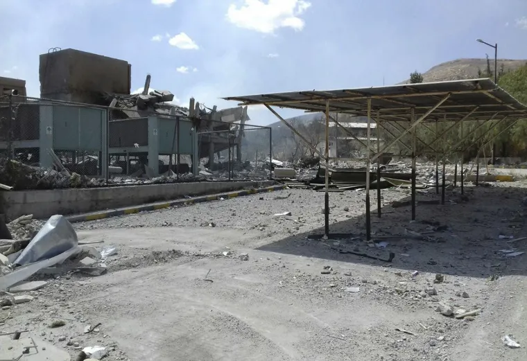 Uni&scaron;tena postrojenja u Siriji