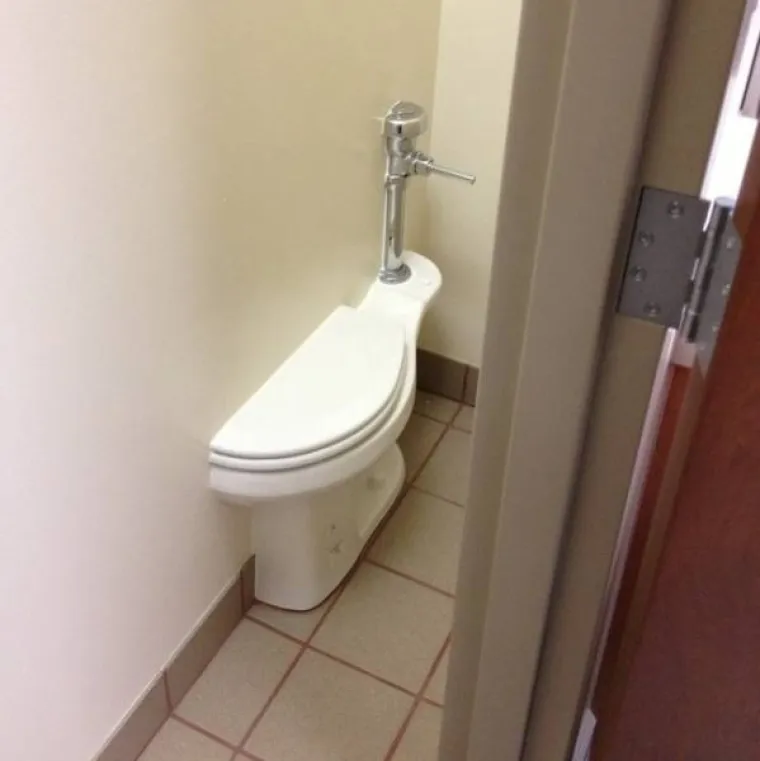 NEKI LJUDI SU PROFESIONALNO NESPOSOBNI, A NEKI TEK REKREATIVNO: Potkrale im se urnebesne gre&scaron;ke