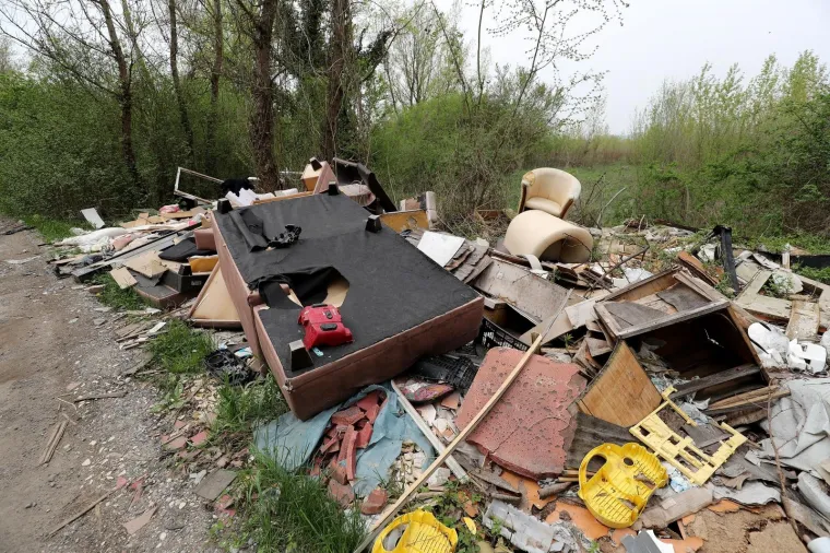 Zagrebačkom Holdingu promaknulo divlje odlagali&scaron;te na Savskoj Opatovini