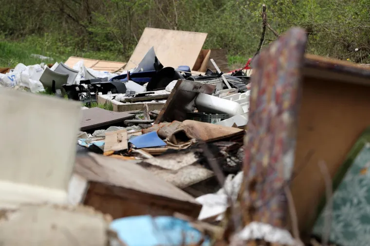 Zagrebačkom Holdingu promaknulo divlje odlagali&scaron;te na Savskoj Opatovini