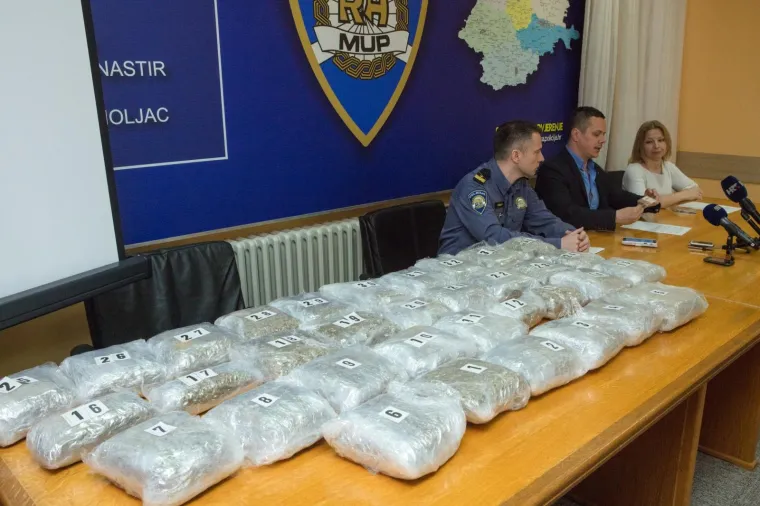 Policija zaplijenilla veliku količinu marihuane u Osijeku