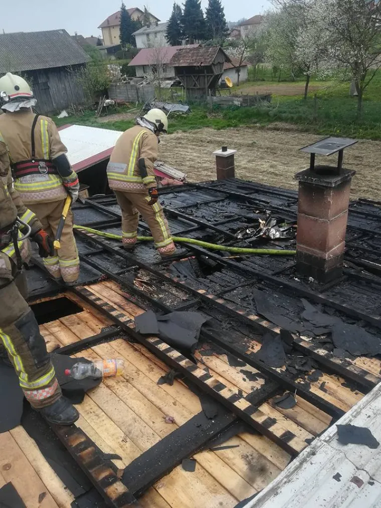 Bizarnost kod Ludbrega: krenuo spremiti ro&scaron;tilj pa zapalio ljetnu kuhinju i umalo cijelu kuću