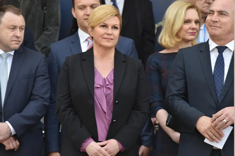 Predsjednica Republike Hrvatske Kolinda Grabar-Kitarović opet je izmjestila ured. Ovaj put u &Scaron;ibensko-kninsku županiju u kojoj će boraviti sljedeća tri dana