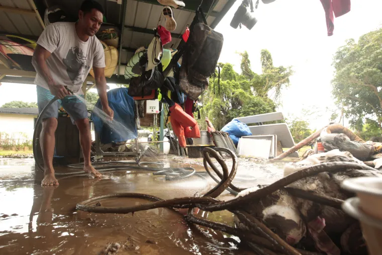 Potresni prizori nakon razorne ki&scaron;e na Havajima: na stotine ljudi evakuirano