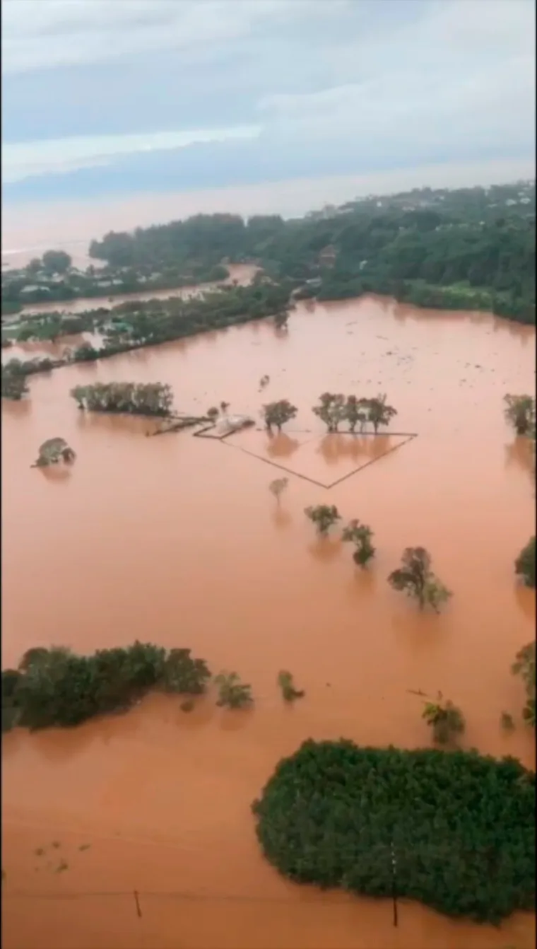 Potresni prizori nakon razorne ki&scaron;e na Havajima: na stotine ljudi evakuirano