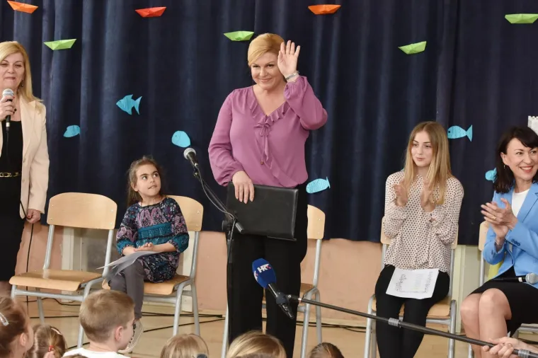 Predsjednica Kolinda Grabar Kitarović posjetila Osnovnu &scaron;kolu Fausta Vrančića u &Scaron;ibeniku