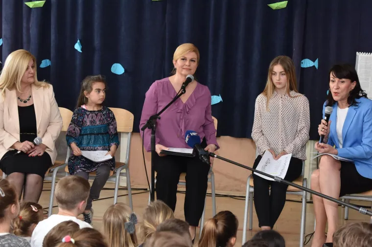 Predsjednica Kolinda Grabar Kitarović posjetila Osnovnu &scaron;kolu Fausta Vrančića u &Scaron;ibeniku
