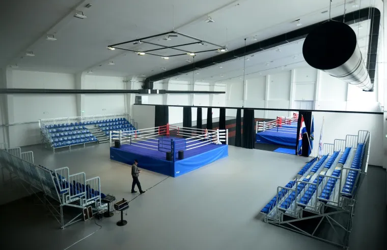 ZAGREB DOBIO SUPERMODERNI BOKSAČKI CENTAR: Legendarni Mavrović i Hrgović otvaranje nisu mogli propustiti