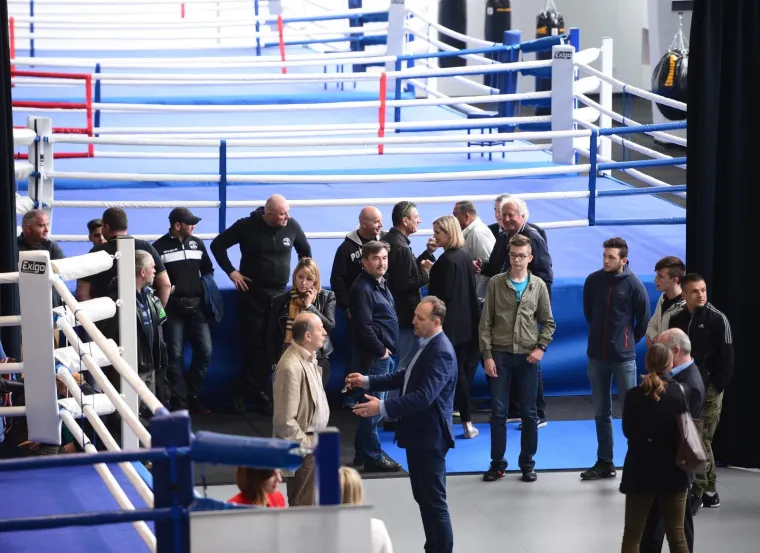 ZAGREB DOBIO SUPERMODERNI BOKSAČKI CENTAR: Legendarni Mavrović i Hrgović otvaranje nisu mogli propustiti