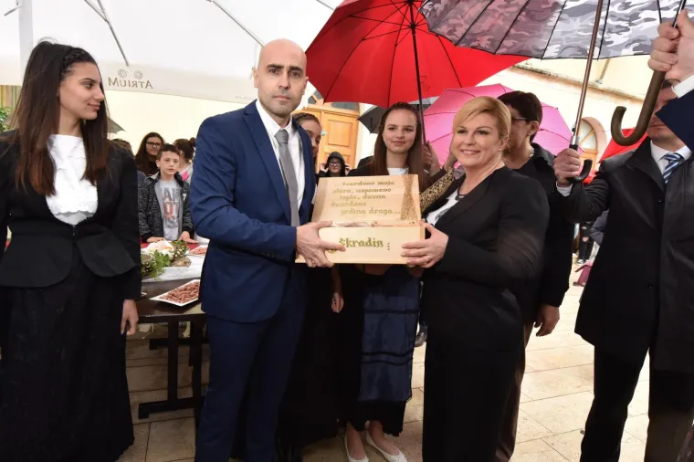 Skradin: Predsjednica se susrela s gospodarstvenicima &Scaron;ibensko-kninske županije