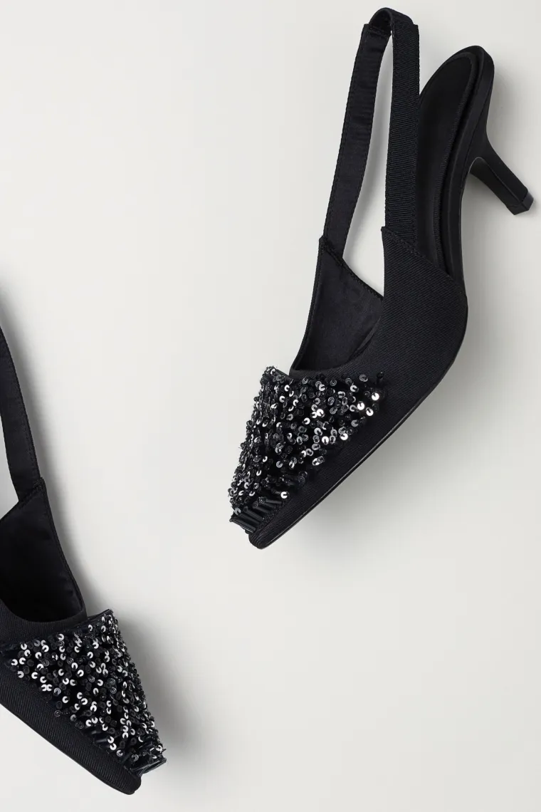 Crne kitten heel štikle, H&amp;M, 734,94 kune