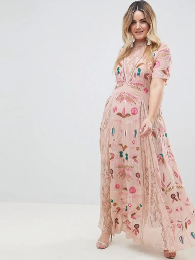 Duga haljina sa cvjetnim aplikacijama, Asos, 1.654,02 kune