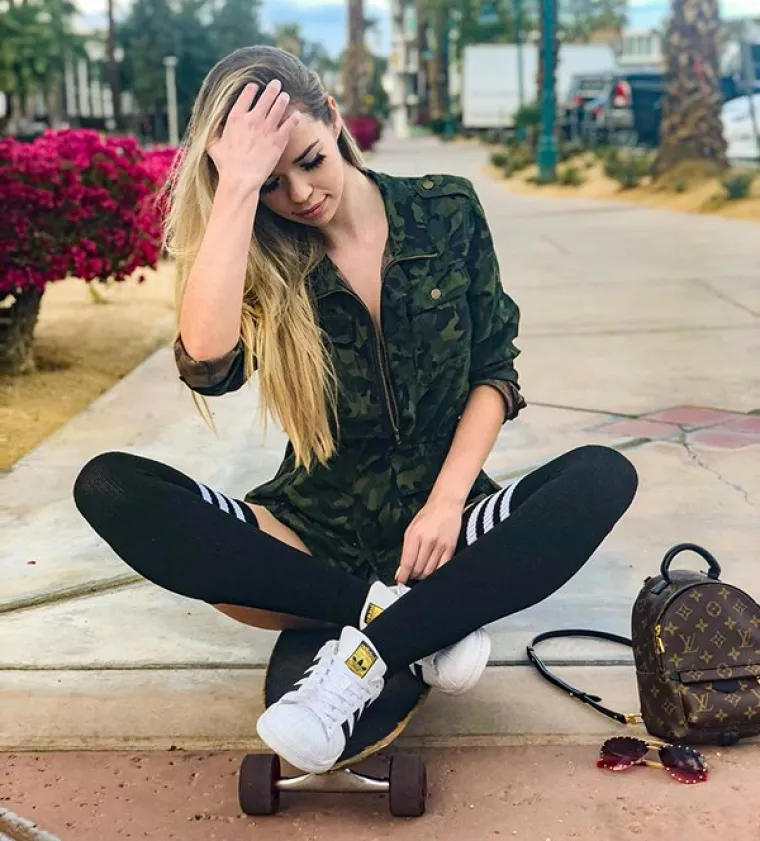 ZARAĐUJE TAKO &Scaron;TO PU&Scaron;I TRAVU I SKIDA SE: Morgan je prona&scaron;la dobitnu kombinaciju lagodnog života