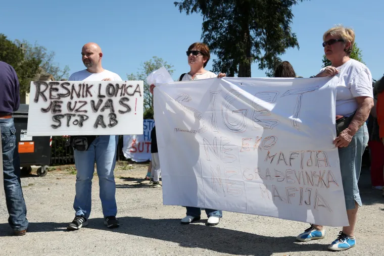 U Resniku održan prosvjed protiv izgradnje Centra za otpad i spalionice