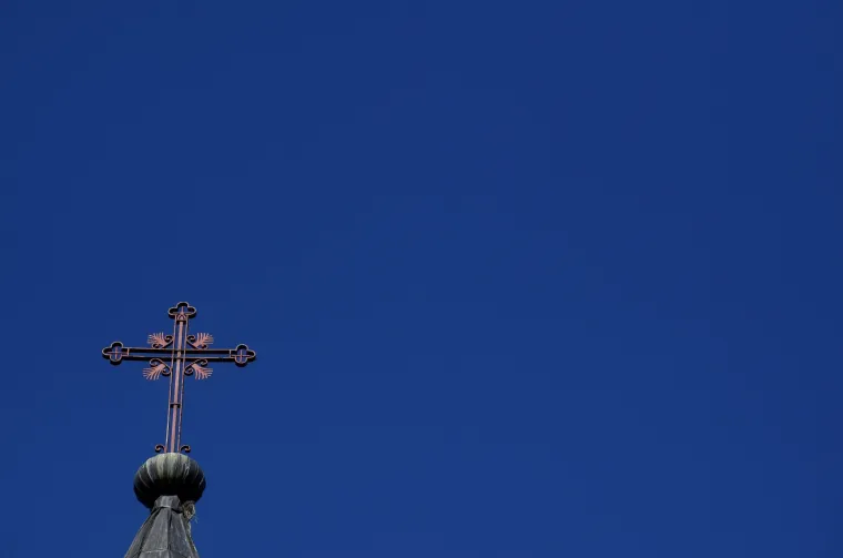 Patrijarh srpski Irinej blagoslovio obnovljeni Hram Svetog proroka Ilije u mjestu Mlaka