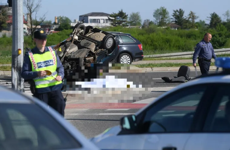 Strava u Velikoj Gorici: Od siline udarca izletio i na mjestu poginuo, Fiat potpuno smrksan