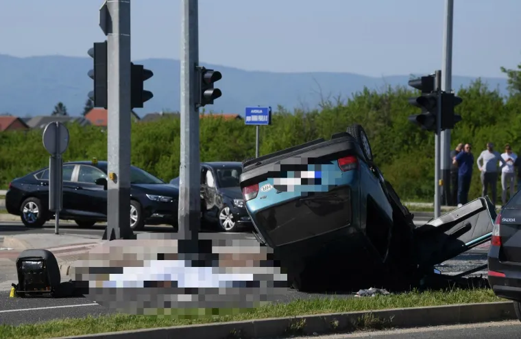 Strava u Velikoj Gorici: Od siline udarca izletio i na mjestu poginuo, Fiat potpuno smrksan