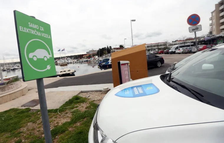 Država će sufinancirati kupnju električnog vozila