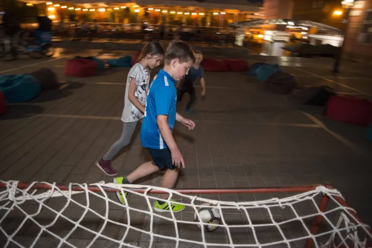 UZELI TACNE I PREGAČE U RUKE I NAPRAVILI ŠOU: Evo zašto danas svi pričaju o Futsal Dinamu