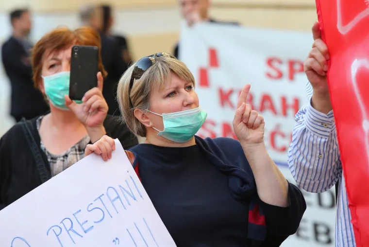 U Zagrebu održan prosvjed uoči sjednice Gradske skup&scaron;tine zbog spornog plana gospodarenja otpadom