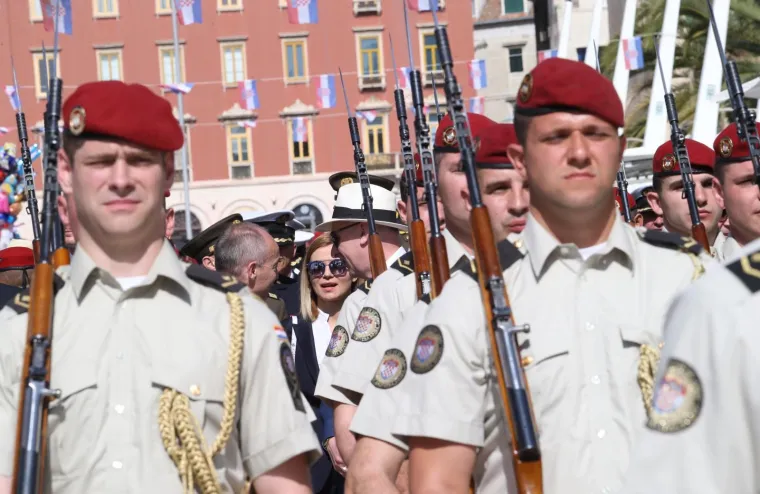 Split - Svečani mimohod povodom obilježavanja 27. obljetnice 4. Gardijske brigade