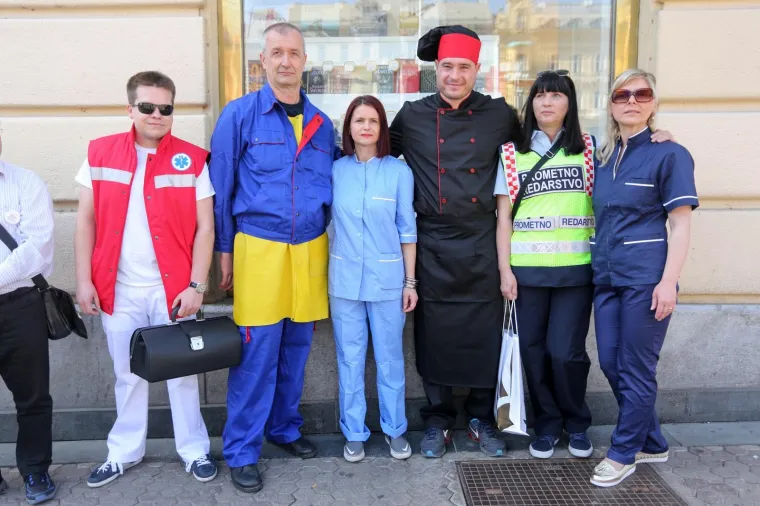 Zagrepčani se provozali povijesnim tramvajem povodom Nacionalnog dana za&scaron;tite na radu