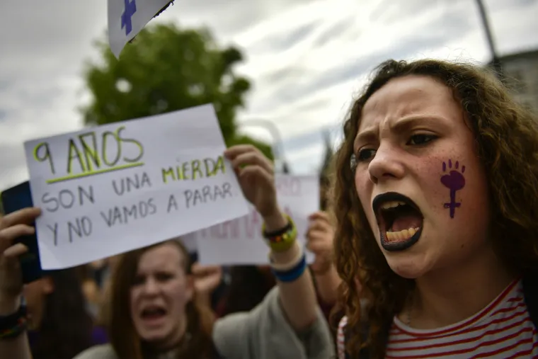 Opsadno stanje u &Scaron;panjolskoj: 'To nije spolno zlostavljanje, to je silovanje!'