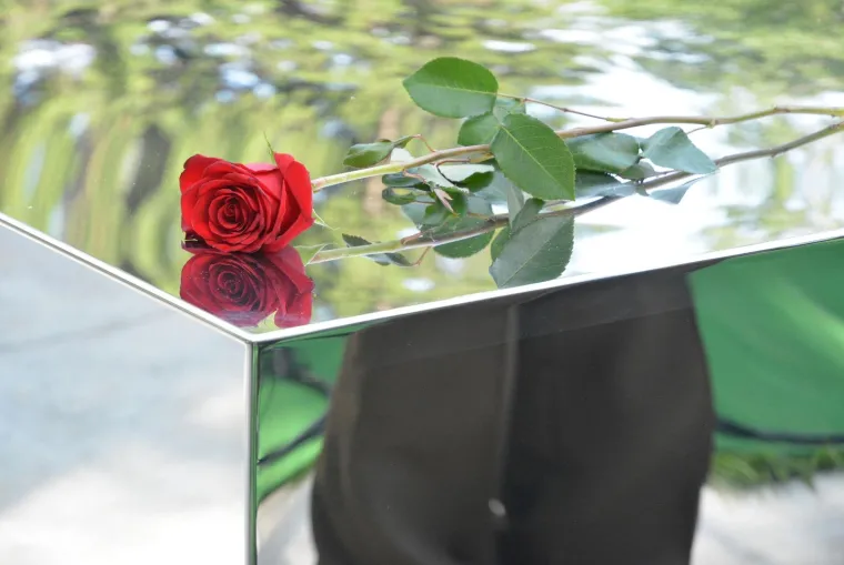 OBLJETNICA AKCIJE BLJESAK: U Okučanima otkriveno spomen-obilježje poginulim braniteljima