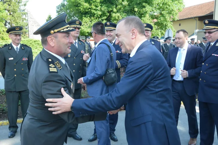 OBLJETNICA AKCIJE BLJESAK: U Okučanima otkriveno spomen-obilježje poginulim braniteljima