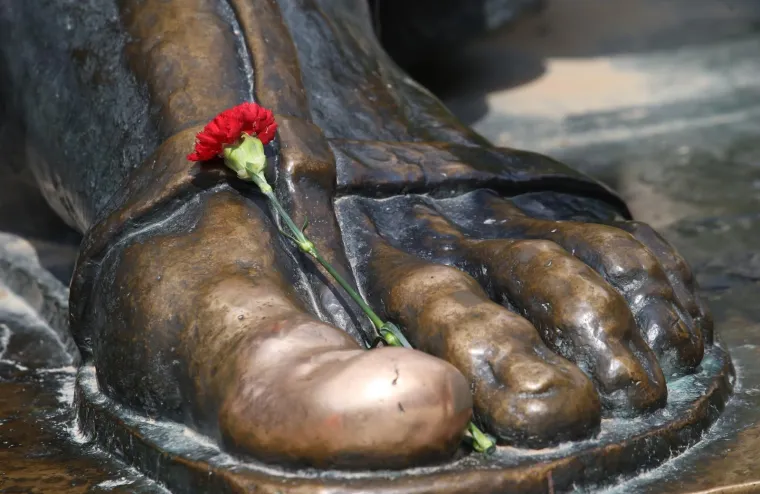 Splitski SDP proslavio Praznik rada uz petokraku i taktove internacionale