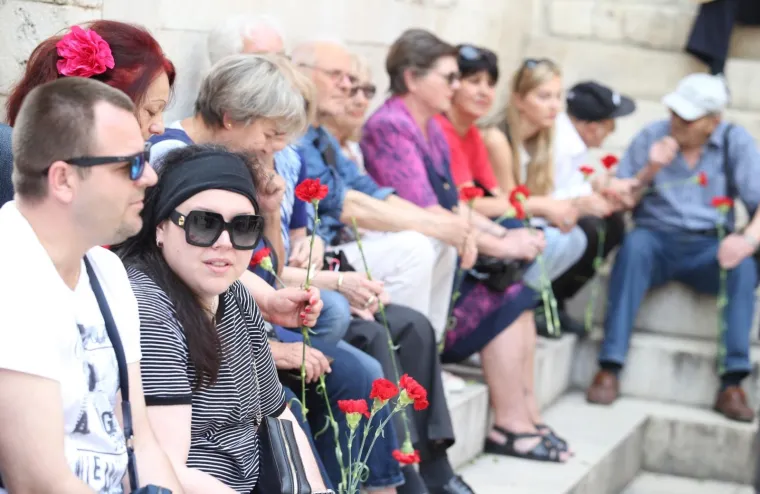 Splitski SDP proslavio Praznik rada uz petokraku i taktove internacionale