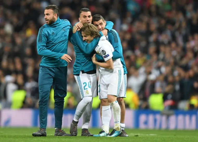 MODRIĆ I KOVAČIĆ U EUFORIJI DOČEKALI KRAJ UTAKMICE: Dok su Realovci slavili, igrači Bayerna nisu mogli doći sebi