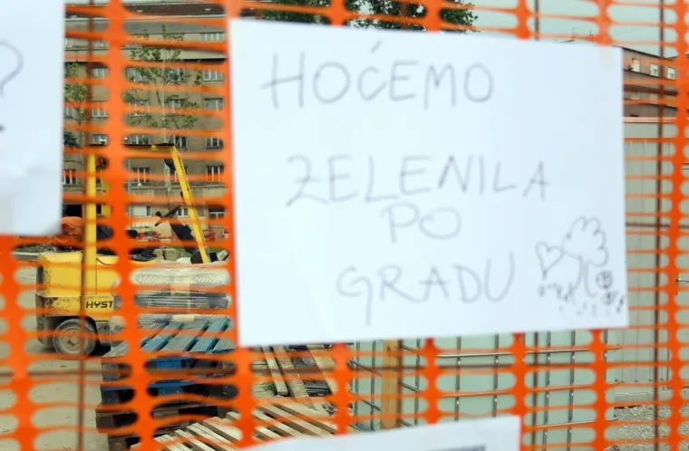 Inicijativa 'Vratite magnoliju' organizirala prosvjedno druženje na Trgu žrtava fa&scaron;izma