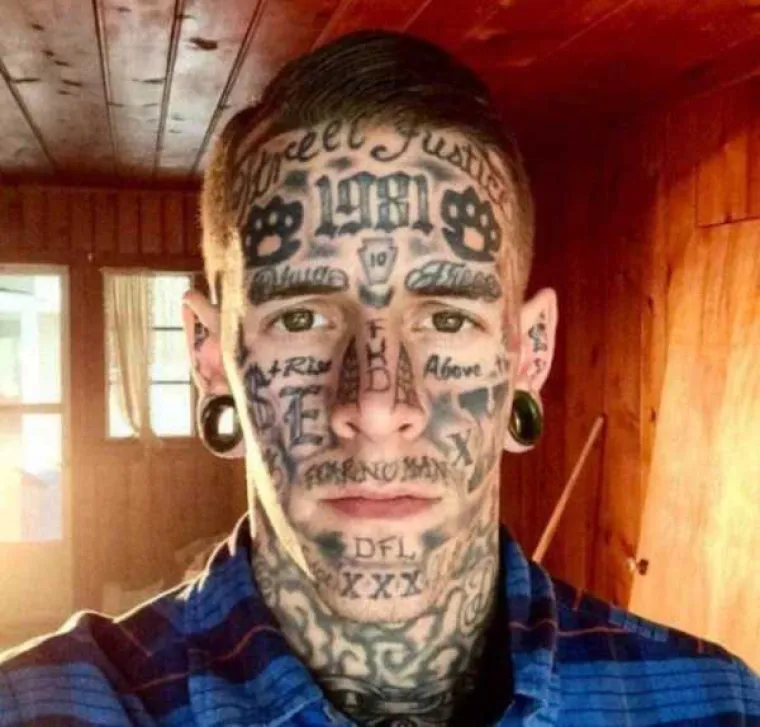 UGRADILI SI ROGOVE I IZBUŠILI DO NEPREPOZNATLJIVOSTI: Iskoristili sva moguća sredstva da promijene svoje tijelo