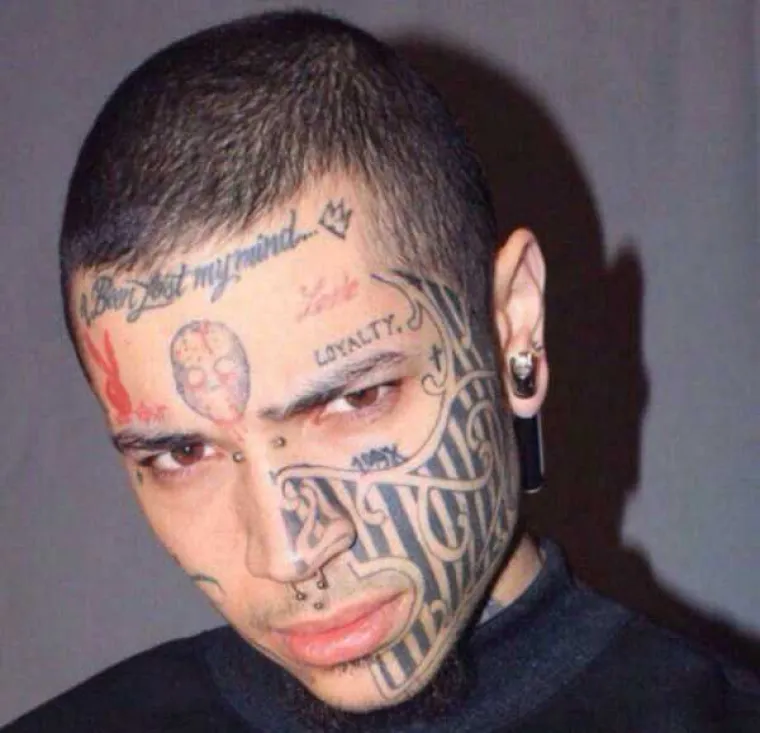 UGRADILI SI ROGOVE I IZBU&Scaron;ILI DO NEPREPOZNATLJIVOSTI: Iskoristili sva moguća sredstva da promijene svoje tijelo